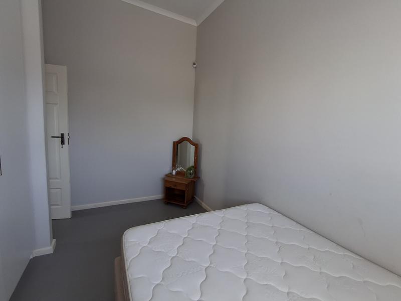 4 Bedroom Property for Sale in Britannia Bay Western Cape